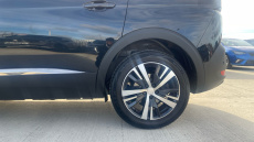 Peugeot 5008 1.2 PureTech Allure 5dr Petrol Estate